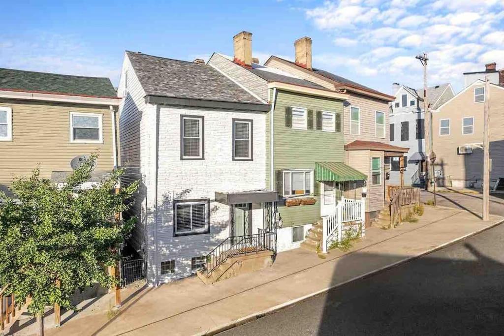 Hip And Bright Lawerenceville 2 Bed Easy Parking Pittsburgh Kültér fotó